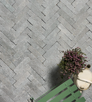 Picture of Rutland Grey Tumbled Limestone Cobbles 