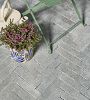 Picture of Rutland Grey Tumbled Limestone Cobbles 